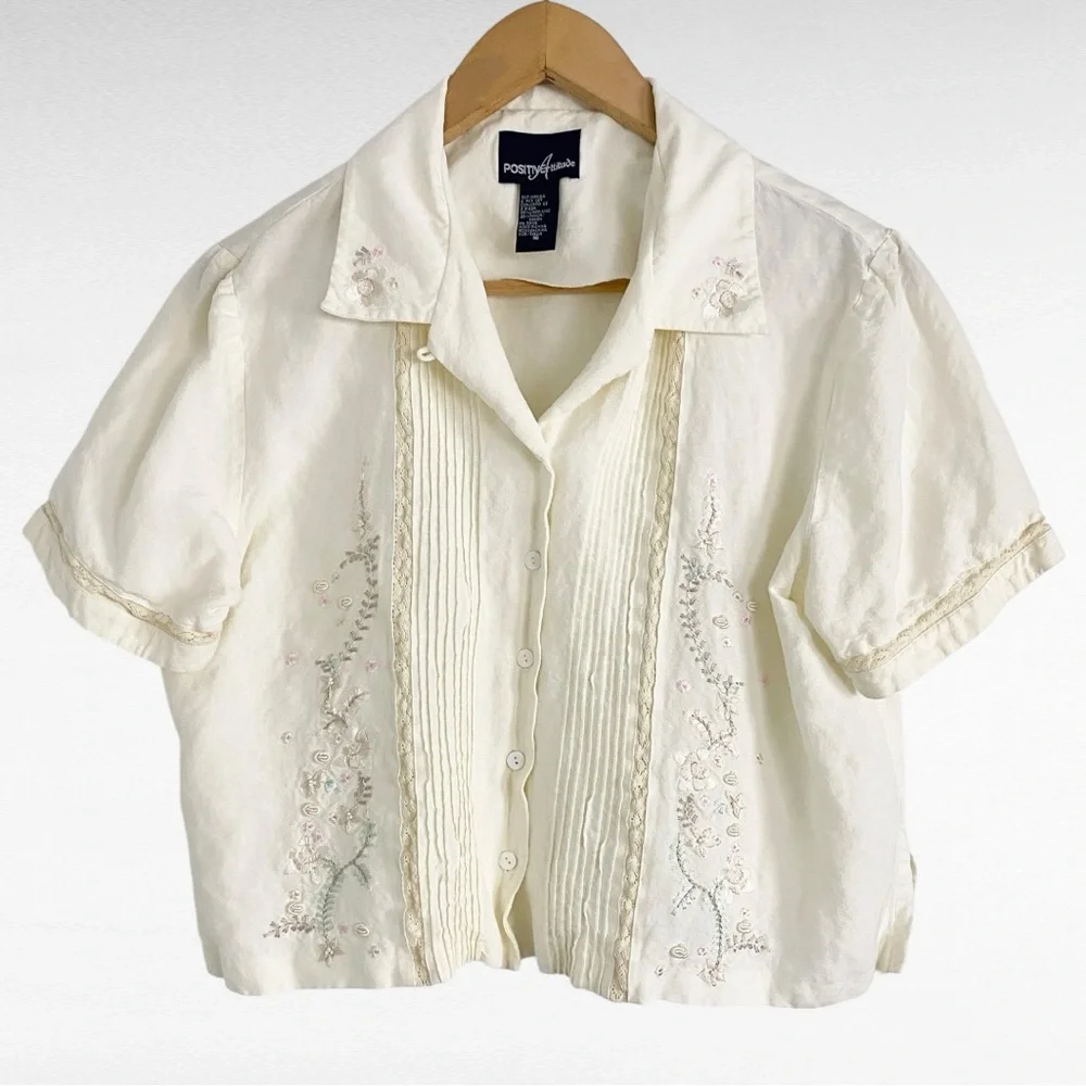 Positive Attitude | Oatmeal Embroidered Linen Blend Cropped Y2K Retro Shirt - Picture 6 of 8